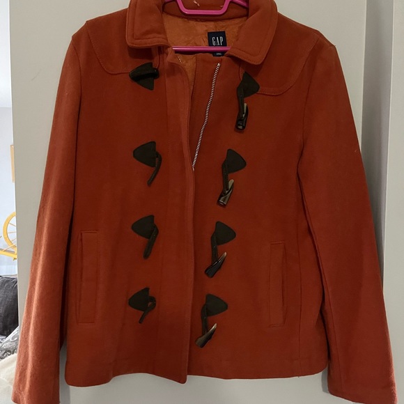 Gap - Picture 1 of 2